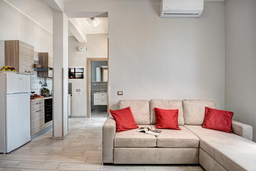Ferienwohnung Giggino'S Flat - Live Like A Local Neapel Exterior foto